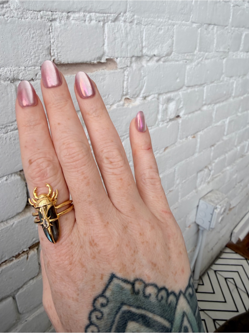 Gold Beetle Labradorite Ring — image 2 of 6